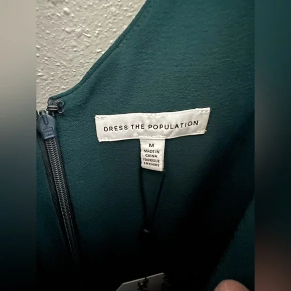 New Dress the Population Sandra Gown In Pine Green Size Medium - Picture 8 of 12